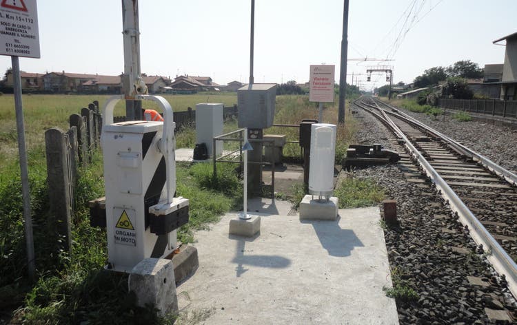 MIRA Level Crossing Detection