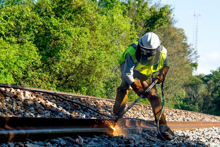 Rail Takeup, mobile take up crews,
